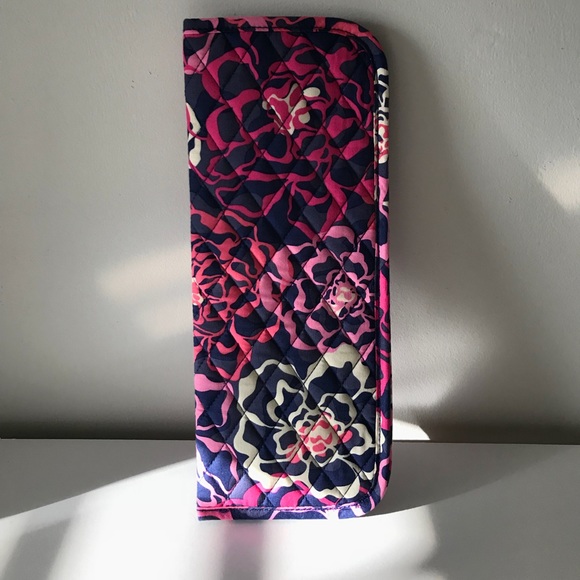 Vera Bradley Handbags - Vera Bradley Katalina Pink Flat Iron Cover